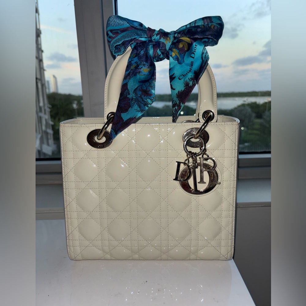 Authentic Christian Lady Dior White Handbag with Christian Dior blue Twilly